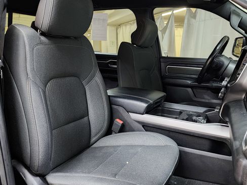 Used 2019 RAM 1500 Big Horn image 21