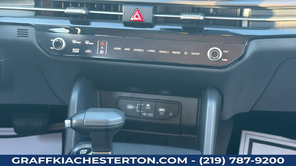 Used 2026 Kia Sportage EX FWD image 46