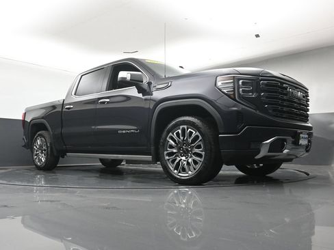 Used 2023 GMC Sierra 1500 Denali Ultimate AWD/4WD image 26