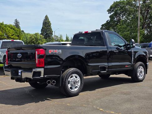 New 2026 Ford F350 XLT w/ 360-Degree Camera Package AWD/4WD image 22
