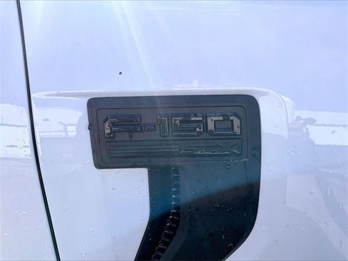 Used 2023 Ford F150 XL w/ Trailer Tow Package image 8