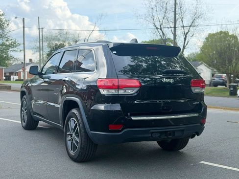 Used 2018 Jeep Grand Cherokee Limited w/ Trailer Tow Group IV RWD image 4
