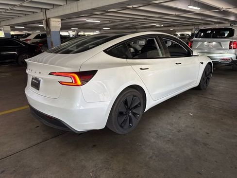 Used 2025 Tesla Model 3 Long Range RWD image 3