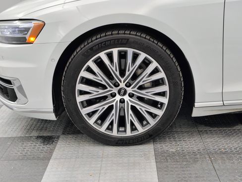 Used 2021 Audi A8 L 3.0T w/ Executive Plus Package image 21