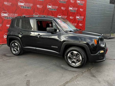 Used 2016 Jeep Renegade Sport w/ Power & Air Group FWD image 4