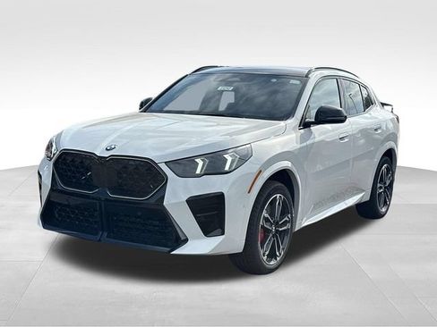 New 2026 BMW X2 xDrive28i w/ Technology Package AWD/4WD image 5