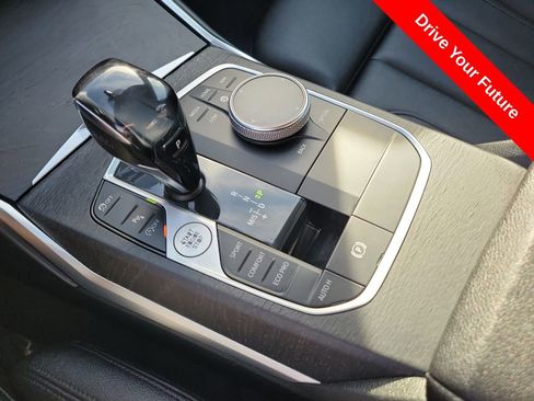 Used 2021 BMW 330i Sedan w/ Premium Package RWD image 14