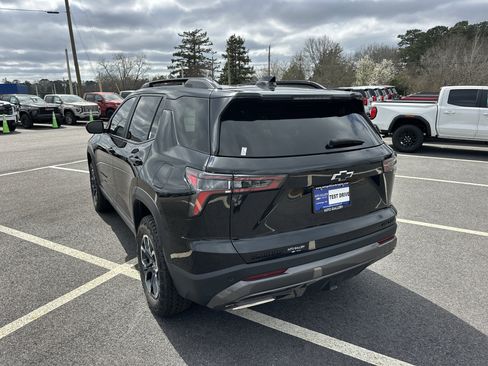 Certified 2026 Chevrolet Equinox ACTIV image 8