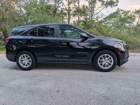 Used 2023 Chevrolet Equinox LS w/ LS Convenience Package image 10