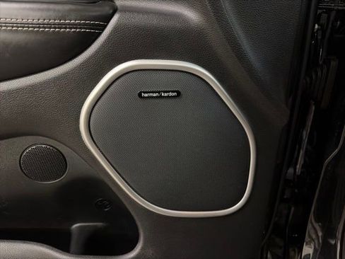 Used 2015 Jeep Grand Cherokee SRT w/ Trailer Tow Group IV image 27