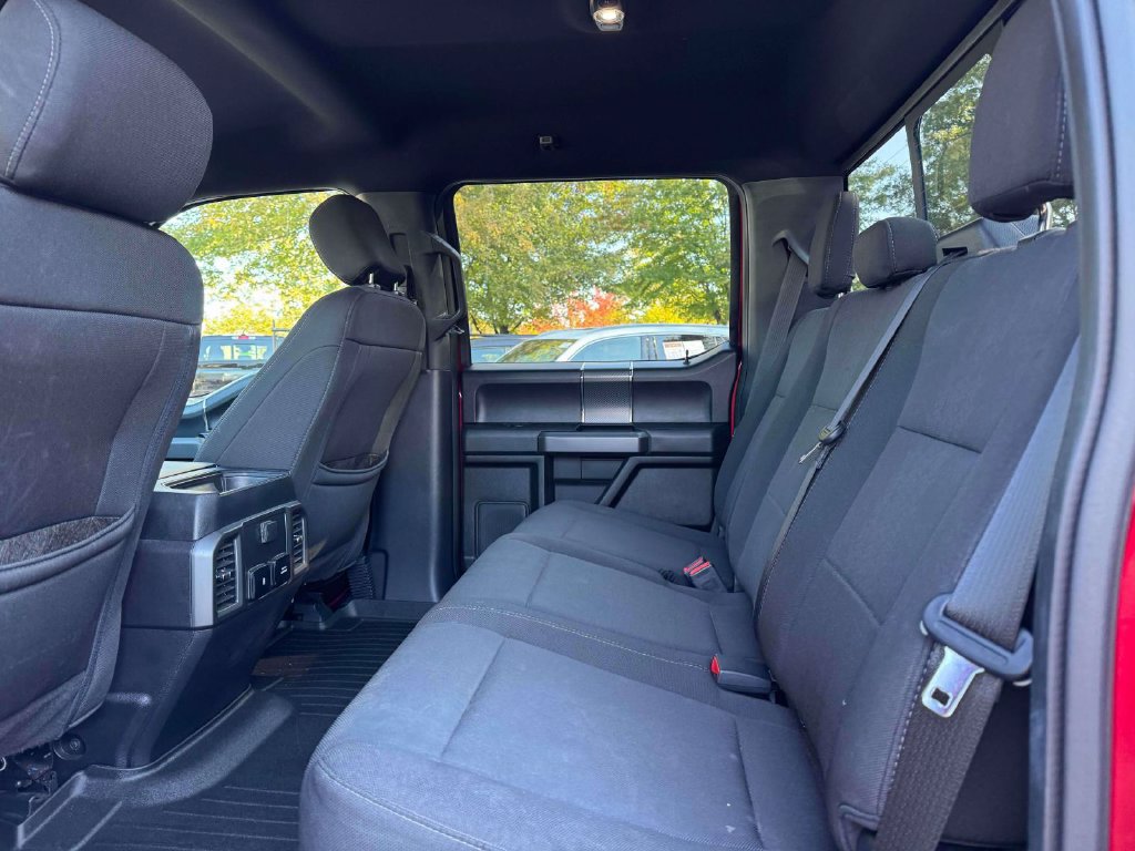 Used 2018 Ford F150 XLT w/ Equipment Group 302A Luxury AWD/4WD image 13