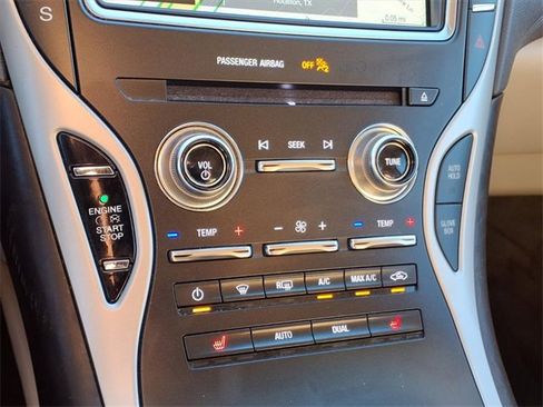 Used 2017 Lincoln MKX Select w/ Select Plus Package image 18