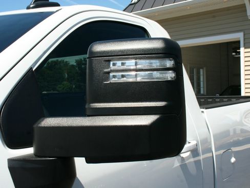 Used 2024 Chevrolet Silverado 2500 LT w/ Convenience Package AWD/4WD image 32