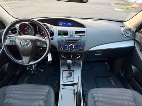 Used 2012 MAZDA MAZDA3 i Touring FWD image 13