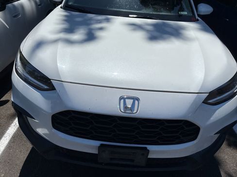 Used 2023 Honda HR-V LX image 10