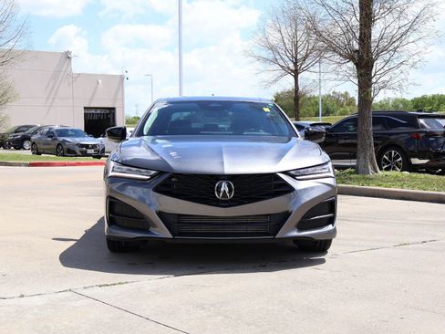 Certified 2025 Acura TLX w/ Technology Package image 6