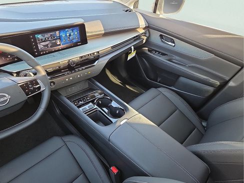 New 2025 Nissan Murano SL image 12