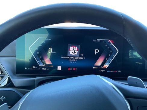 Used 2023 BMW 230i xDrive Coupe w/ Premium Package image 13