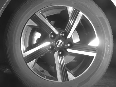 Used 2025 Nissan Sentra SV FWD image 12