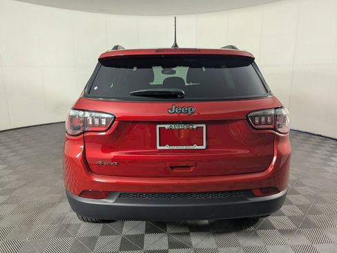 New 2026 Jeep Compass Latitude image 6