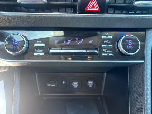 Used 2020 Hyundai Sonata SEL w/ Convenience Package FWD image 22