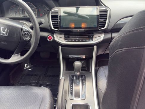 Used 2015 Honda Accord EX image 18