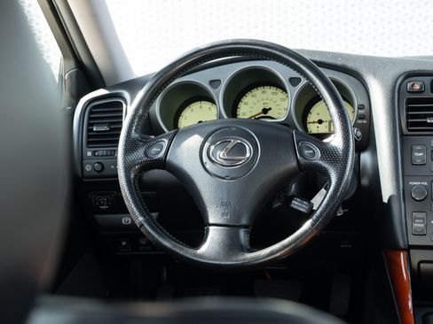 Used 2005 Lexus GS 300 w/ Leather & Memory System Pkg RWD image 9
