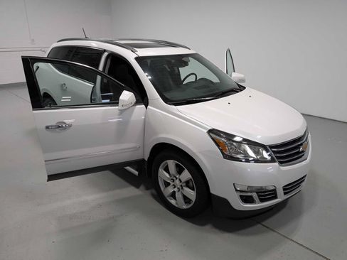 Used 2017 Chevrolet Traverse Premier AWD/4WD image 17