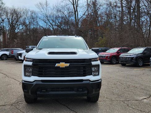 New 2025 Chevrolet Silverado 2500 W/T AWD/4WD image 3