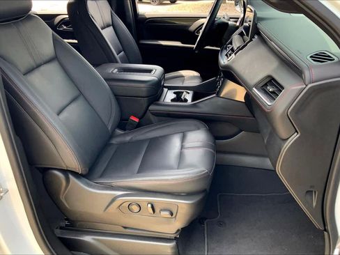 Used 2024 Chevrolet Tahoe RST w/ Luxury Package image 9