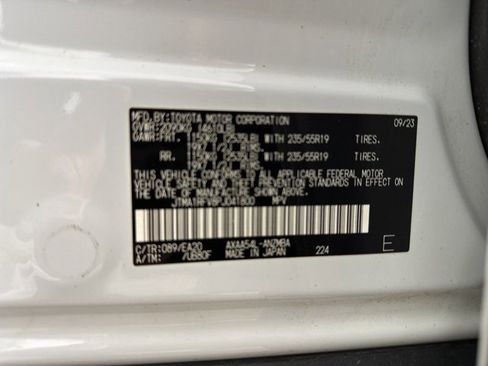 Used 2023 Toyota RAV4 XLE Premium image 31