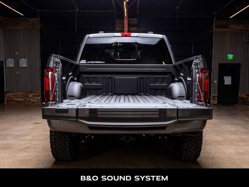 Used 2025 Ford F150 Platinum w/ Equipment Group 702A High AWD/4WD image 9