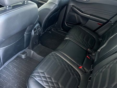 Used 2023 Ford Escape SE w/ PHEV Premium Package image 13