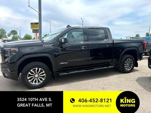 Used 2023 GMC Sierra 1500 AT4 w/ AT4 Premium Package image 1
