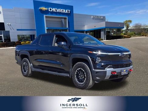 Used 2026 Chevrolet Silverado EV Trail Boss AWD/4WD image 1