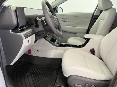 New 2026 Hyundai Kona Limited FWD image 7