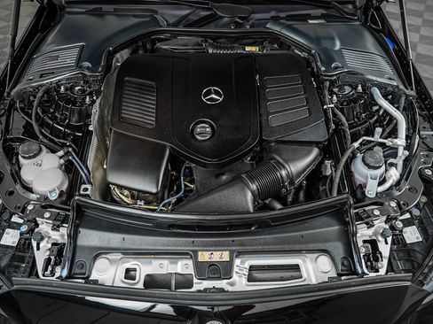 Certified 2026 Mercedes-Benz C 300 4MATIC Sedan image 3