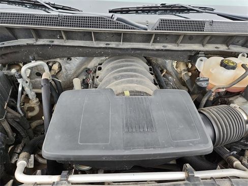 Certified 2019 Chevrolet Silverado 1500 LTZ w/ LTZ Premium Package image 31