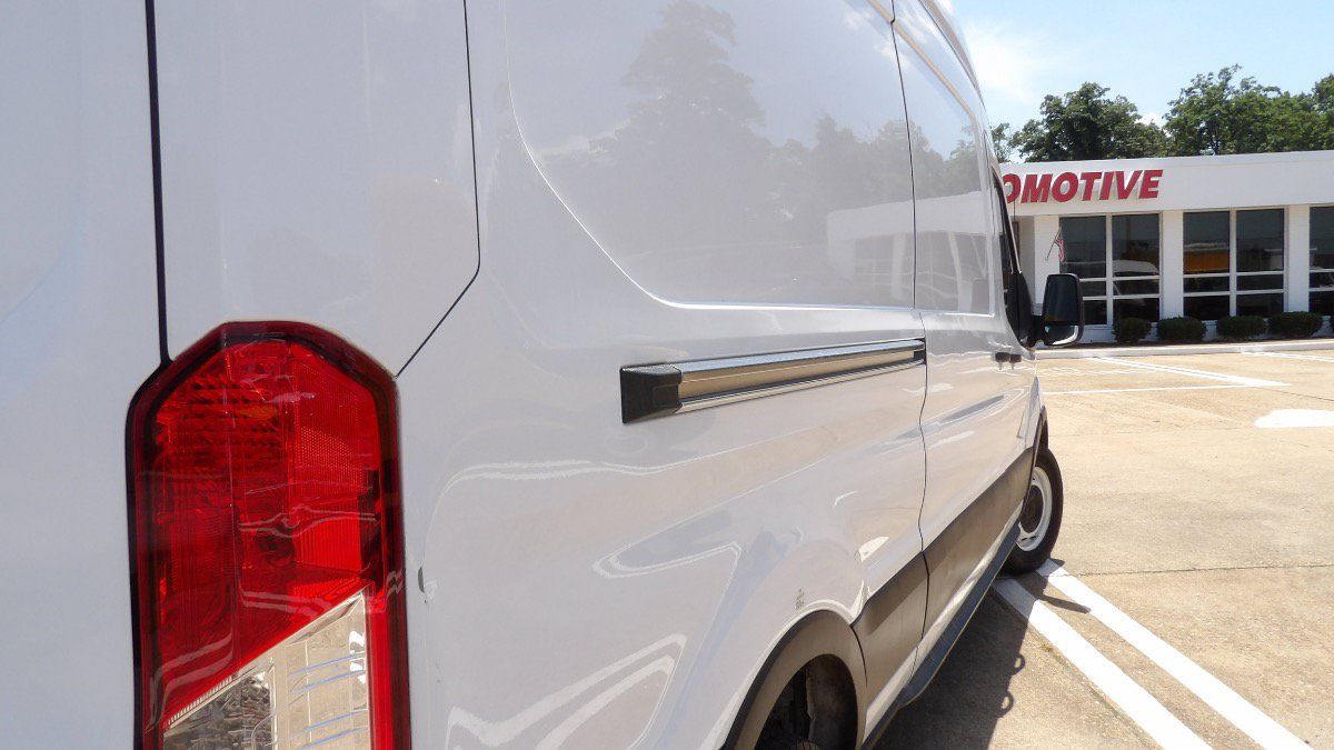Used 2022 Ford Transit 250 148 High Roof w/ Load Area Protection Package RWD image 9
