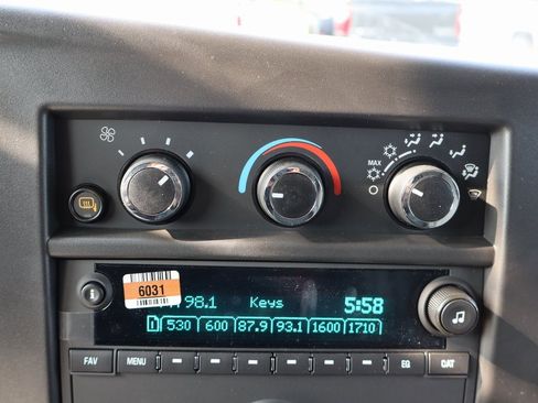 New 2025 Chevrolet Express 2500 w/ Driver Convenience Package image 10
