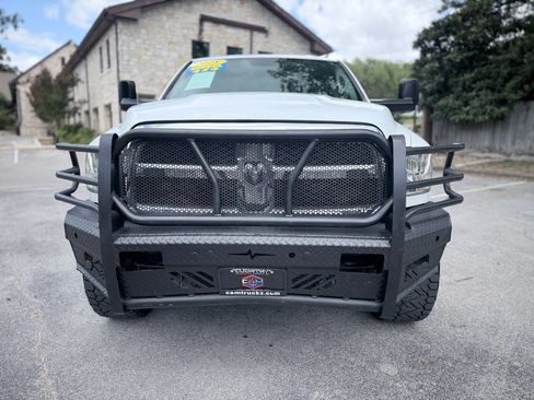 Used 2018 RAM 2500 Tradesman w/ Chrome Appearance Group AWD/4WD image 2