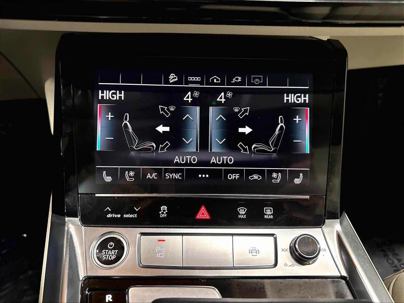 Used 2023 Audi Q8 Premium Plus AWD/4WD image 32