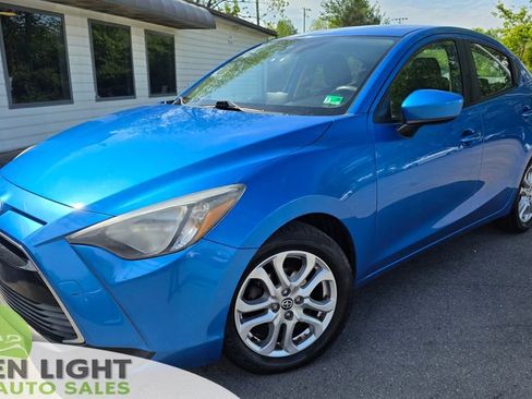 Used 2016 Scion iA image 1