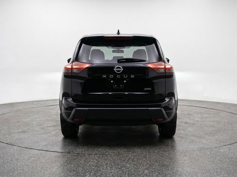Used 2025 Nissan Rogue SV AWD/4WD image 7