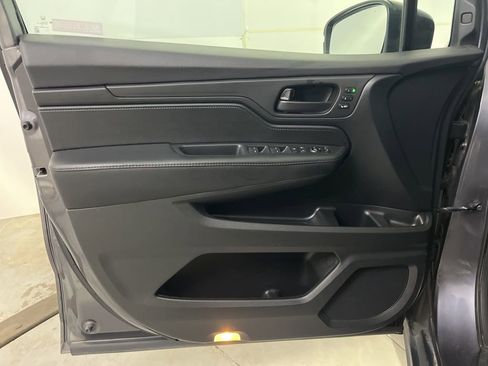 Used 2021 Honda Odyssey EX-L image 29