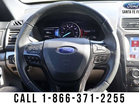 Used 2018 Ford Explorer XLT w/ Equipment Group 202A AWD/4WD image 36
