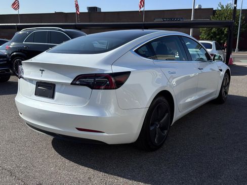 Used 2019 Tesla Model 3 Mid Range image 4
