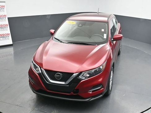 Used 2020 Nissan Rogue Sport S image 26