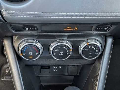 Used 2019 MAZDA CX-3 Touring image 30