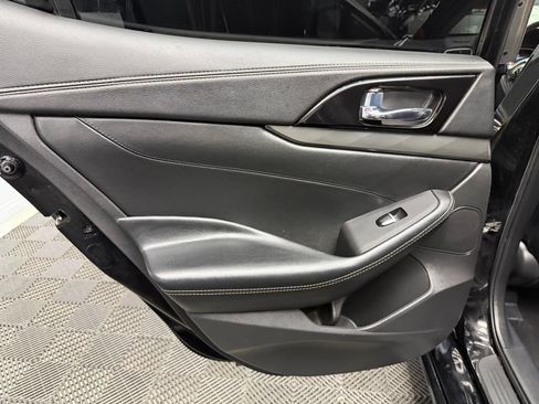 Used 2021 Nissan Maxima 3.5 SV w/ Floor Mat Group FWD image 40
